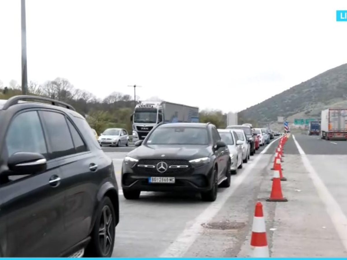 Ξεπέρασε τα 10χλμ η ουρά στα διόδια Πολυμύλου χθες το απόγευμα-Τι απαντά η Εγνατία Οδός