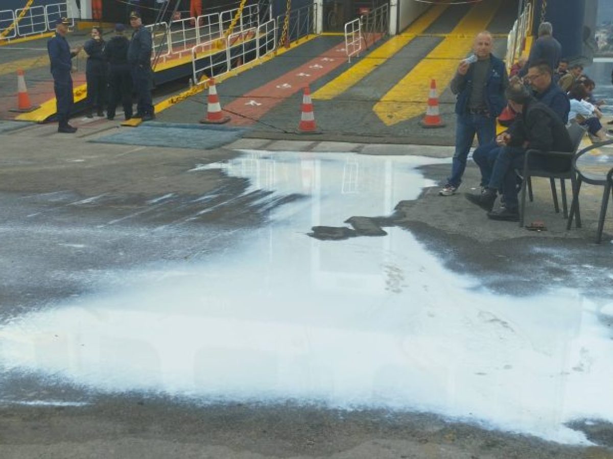 ΞΥΠΝΗΣΕ:Άμεση συναντηση με τον Μητσοτάκη ζήτησε ο Μουτζούρης