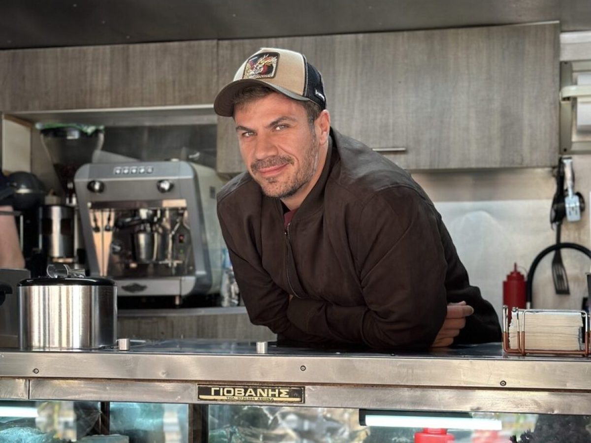 Άκης Πετρετζίκης: Το πιο γευστικό food tour συνεχίζεται στη Ναύπακτο