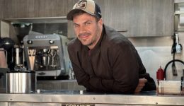 Άkis-petretzikis-to-pio-gefstiko-1