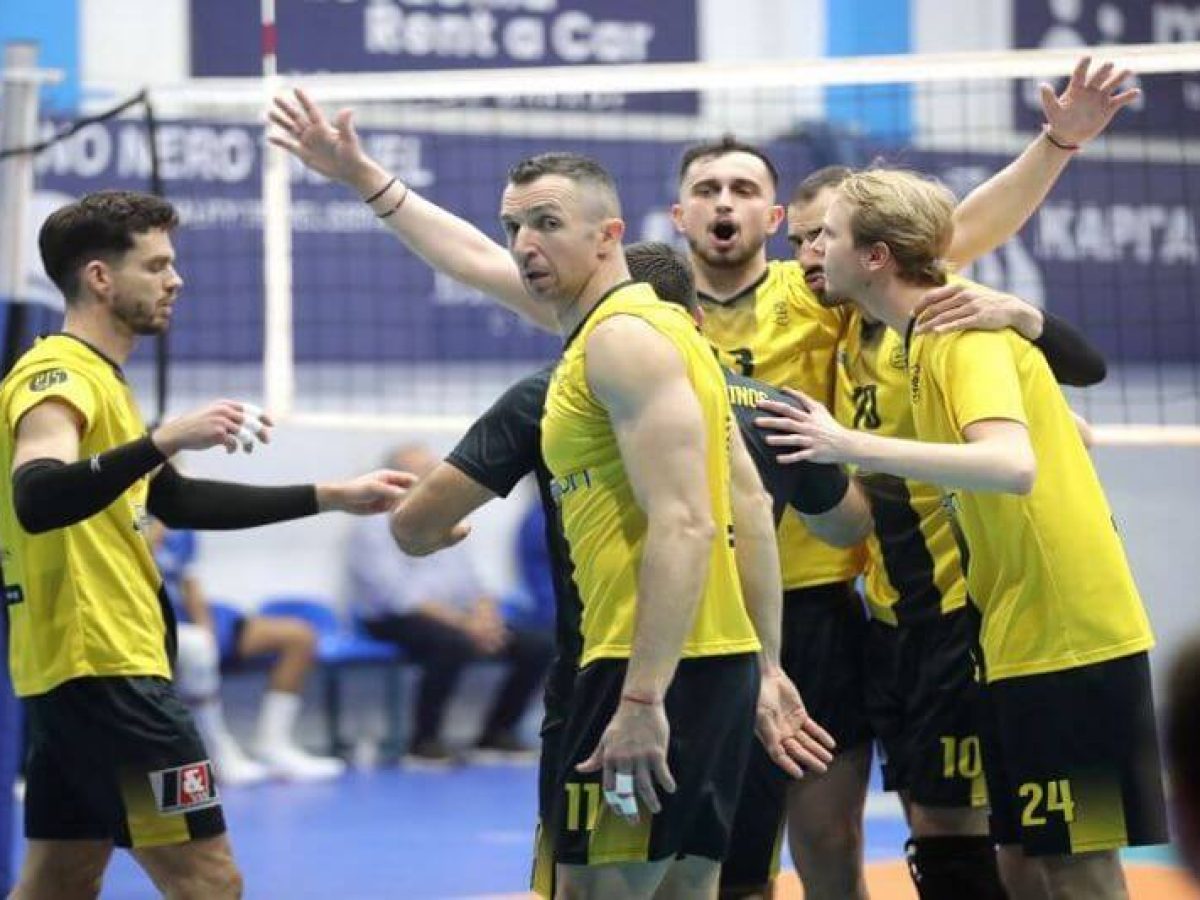 Άνοδος για τον Αρη! Τα παιδιά του Μουστακίδη επέστρεψαν μετά από θρίλερ και 10 χρόνια στην Volley League με Εβρίτικο ρόστερ και τον Ξανθιώτη Τσότρα οδηγό