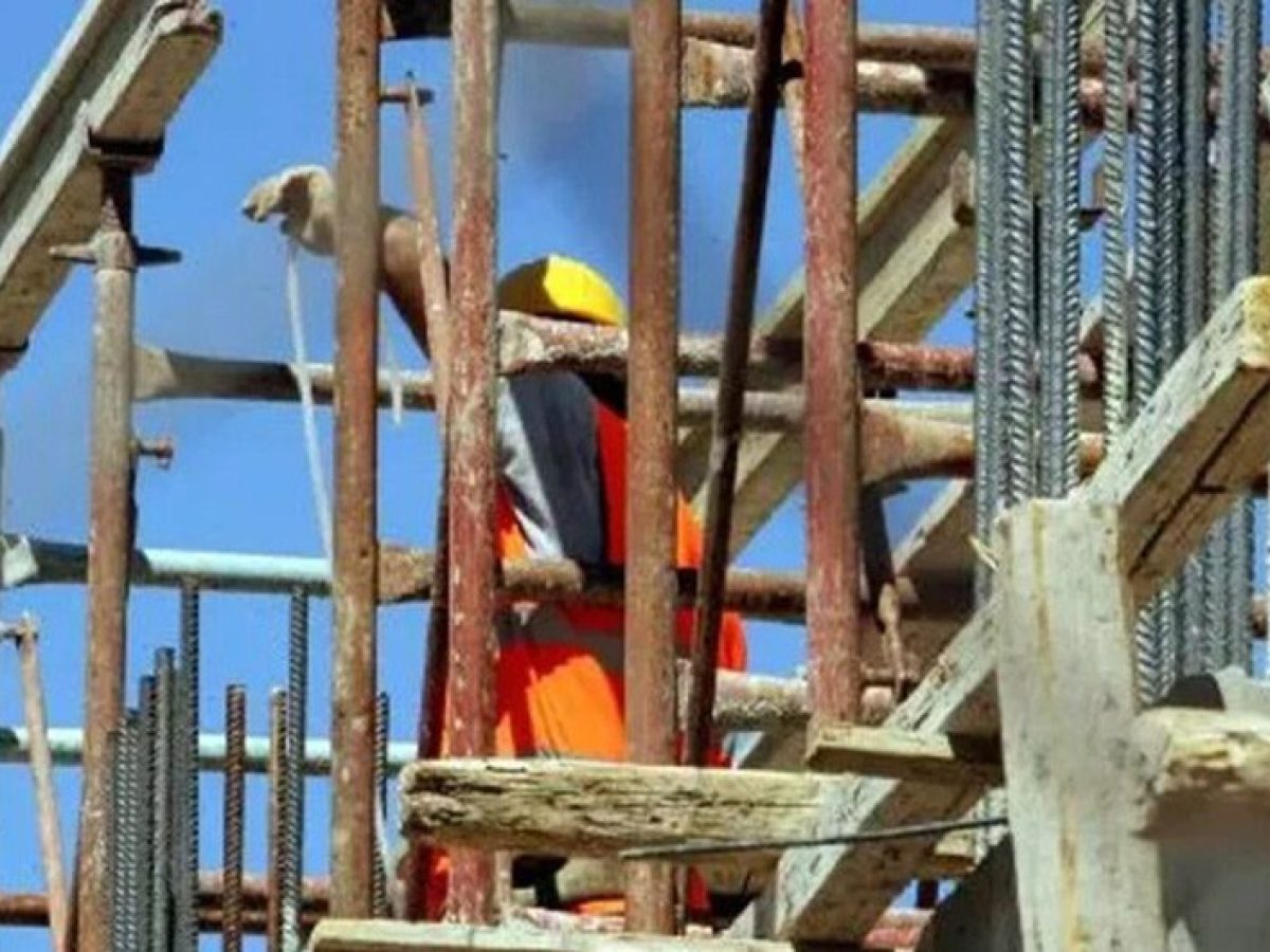 Άνοδος στην οικοδομή με «άλμα» στον όγκο κατασκευών τον Ιανουάριο