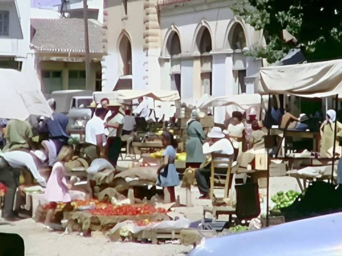 Άργος 1965: Κωμικοτραγικά μονόστηλα σε εφημερίδα