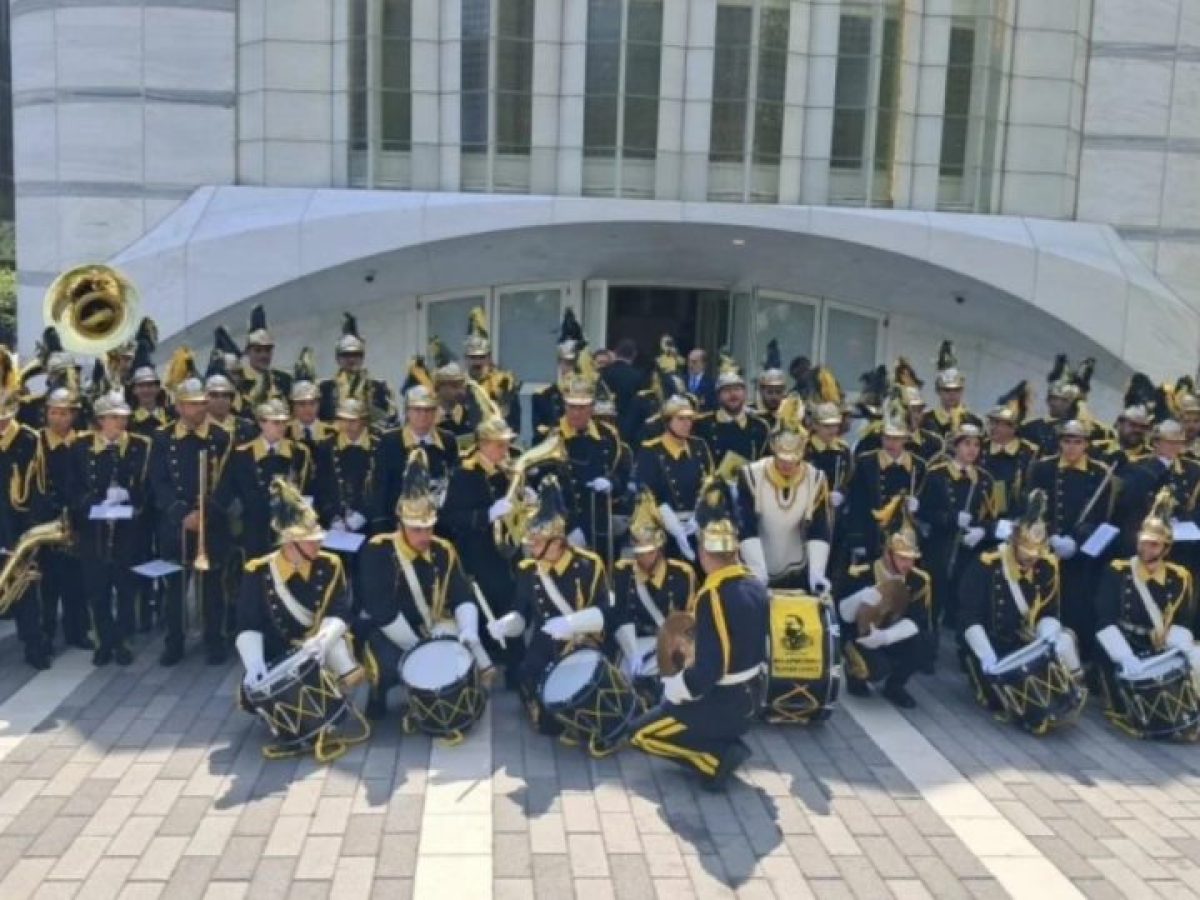 Άρωμα… Μεσολογγίου στην παρέλαση της Ομογένειας στη Νέα Υόρκη – Δείτε βίντεο