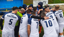 Α-eps-evrou-–-Play