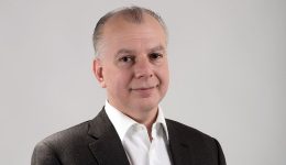 Α.-kampourakis-o-TUI-Rhodes