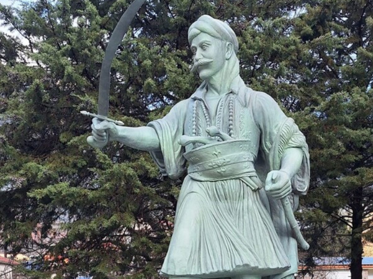 Αχαΐα: Στην Κέρτεζη το Μνημόσυνο για τον Αγωνιστή του ’21 Δημήτριο (Αναγνώστη) Στριφτόμπολα