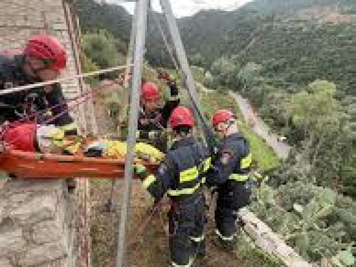 ΑΓΡΙΝΙΟ: Επιχείρηση της 6ης ΕΜΑΚ για τη διάσωση ορειβάτη