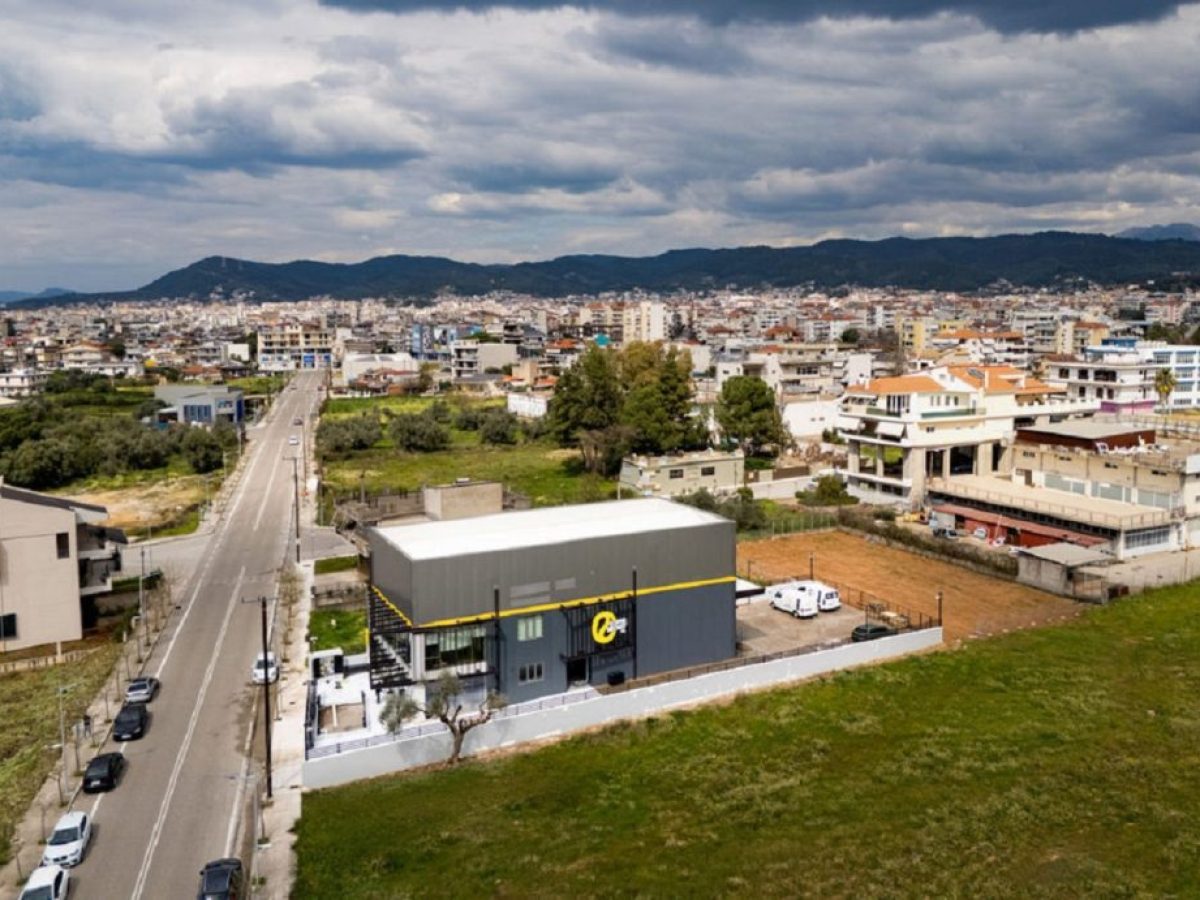 Αγρίνιο: Κερδίζει τις εντυπώσεις το νέο κτίριο που κατασκεύασε η ART4B