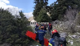 Αgrinio-me-elikoptero-Super-Puma