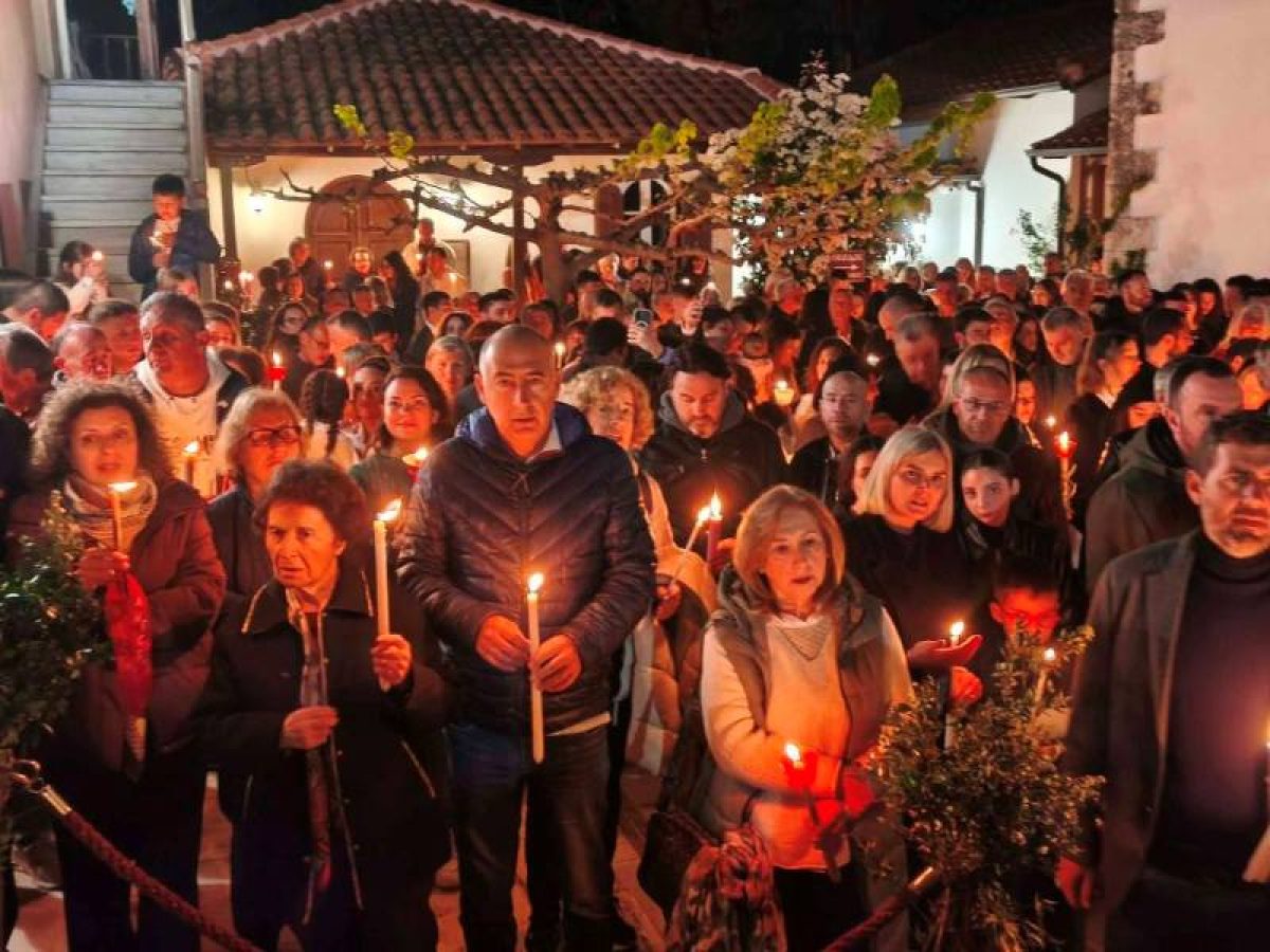 Ανάσταση στην   Ιερά Μονή  Φανερωμένης