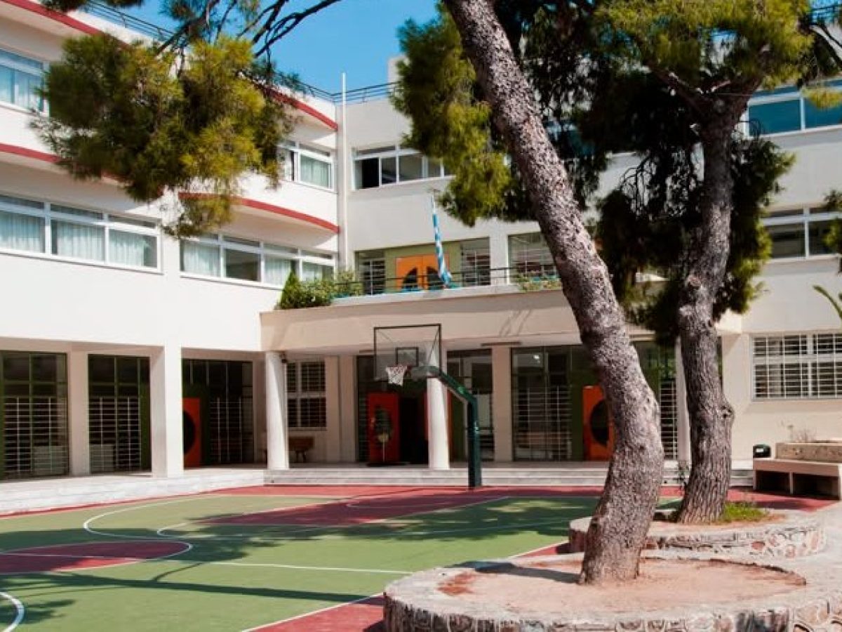 Αναβαθμίζεται ενεργειακά το 1ο Γυμνάσιο Χολαργού