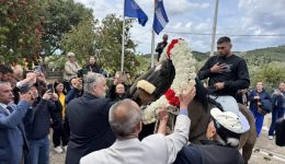 Αnaviose-to-ethimo-ton-ippodromion-1