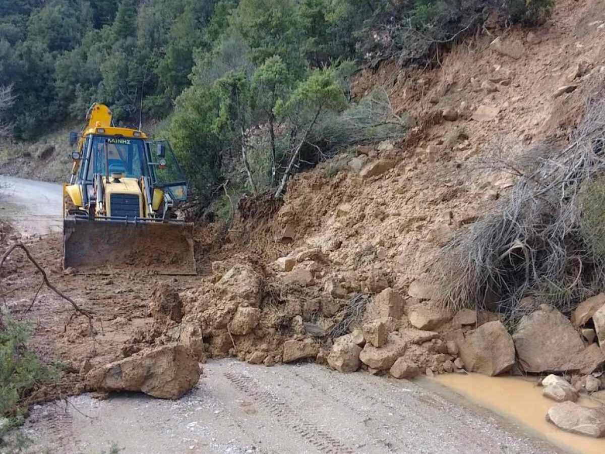 Αντιμετωπίστηκαν καταπτώσεις στην Ορεινή Ναυπακτία
