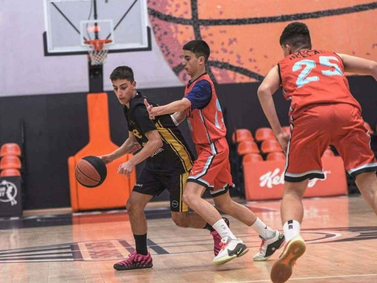 Από την Κομοτηνή στην «ελίτ» της Βαλένθια: Η μοναδική εμπειρία του Κωστή Βαργεμίδη