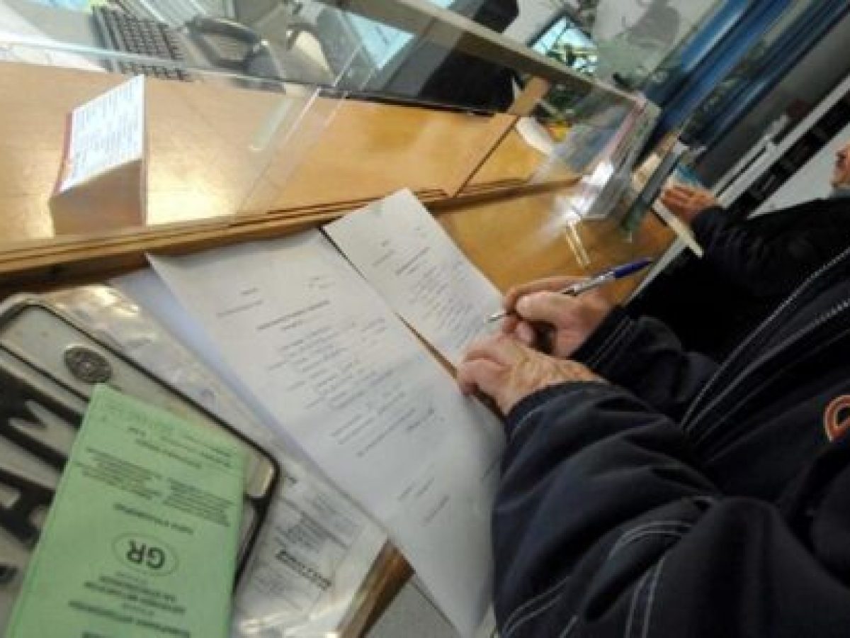 Αποκλειστικά ηλεκτρονικά οι μεταβιβάσεις ΙΧ επιβατικών και δίκυκλων