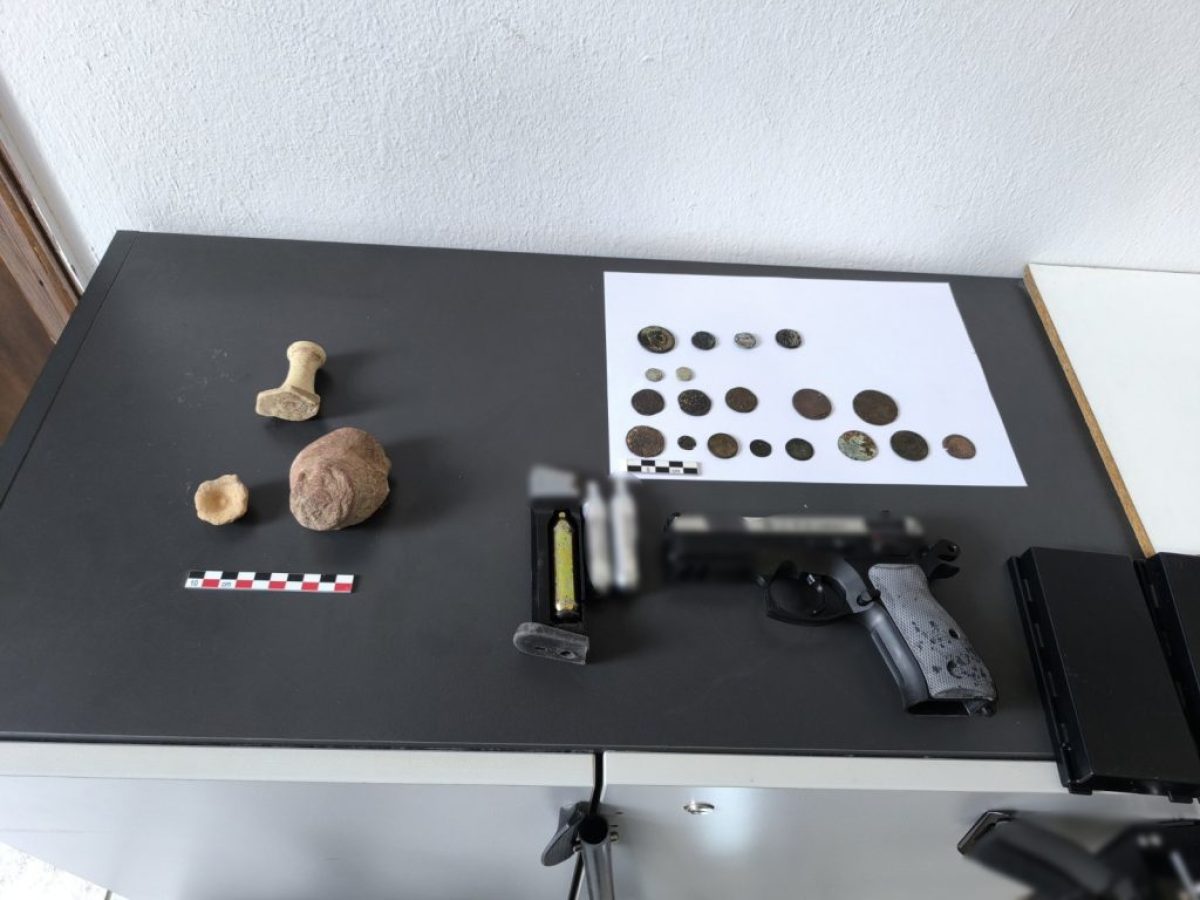 Αρχαιοκαπηλία μέσω διαδικτύου – Επιχείρηση της Αστυνομίας στα Κύθηρα