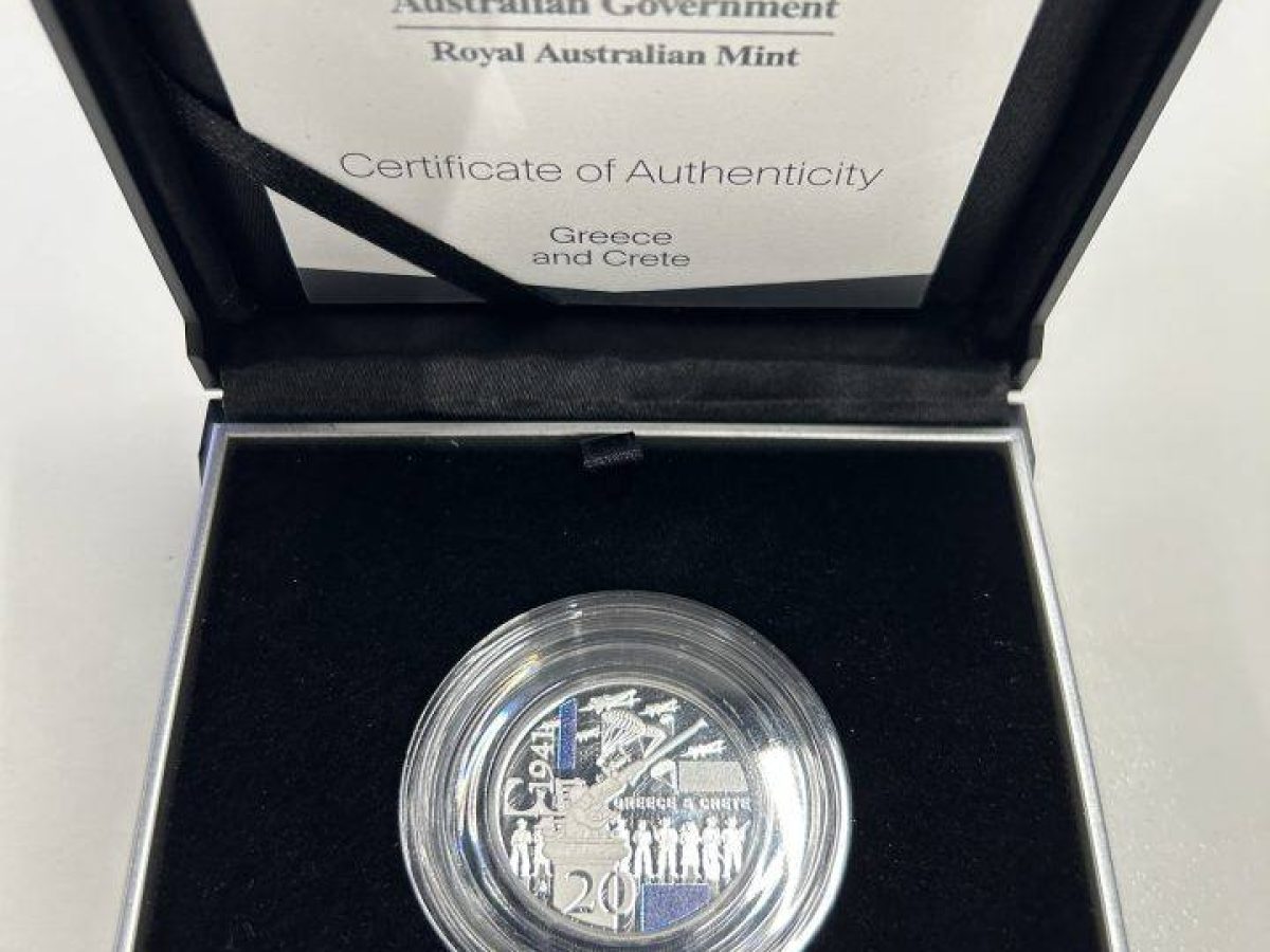 ΑΘΗΝΑ: Αναμνηστικό νόμισμα για τη Μάχη της Κρήτης έβγαλαν οι Αυστραλοί (φωτογραφίες)