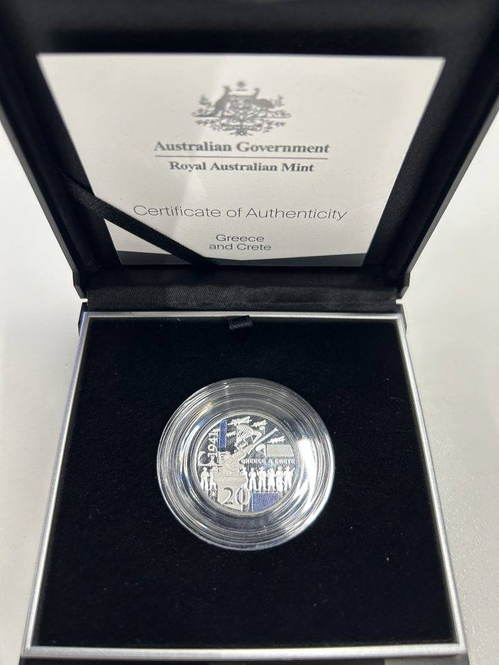 ΑthinΑ-Αnamnistiko-nomisma-gia-ti